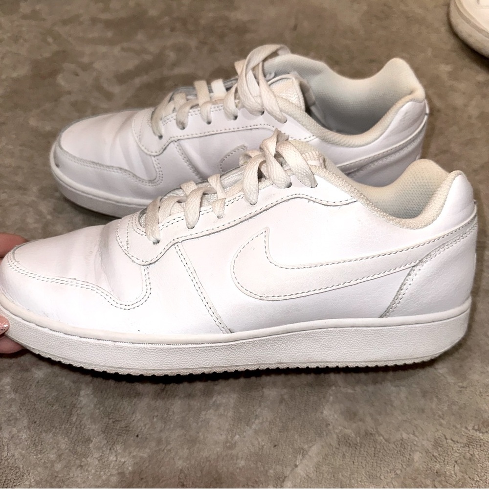 Nike Ebernon Low Basketball Shoes
